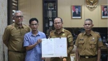 BANGKA TENGAH, BANGKATERKINI – Bupati Bangka Tengah, Algafry Rahman, menandatangani kesepakatan bersama antara Pemerintah Kabupaten Bangka Tengah (Pemkab Bateng) dengan,