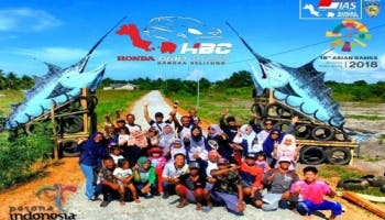 Bangkaterkini.com, Kurau --- Honda Brio Community (HBC) disambut hangat oleh Kepala Desa Kurau Timur, saat,