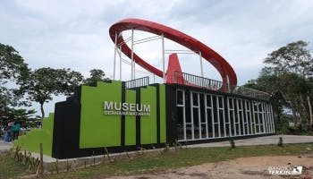 Melihat Museum Gerhana Matahari Bangka Selatan