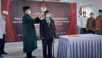 PANGKALPINANG, BANGKA TERKINI - KPU RI resmi melantik Muslim Ansori menjadi Pengganti Antar Waktu,