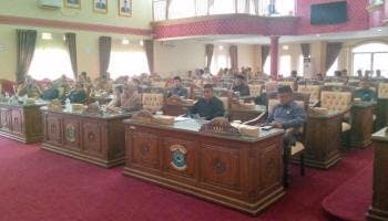 Tujuh Fraksi DPRD Kota Pangkalpinang Menyetujui Tiga Raperda Yang Diajukan,